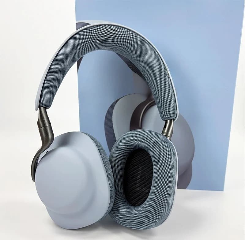 Casque sans fil supra-auriculaire avec réduction active du bruit et oreillettes magnétiques