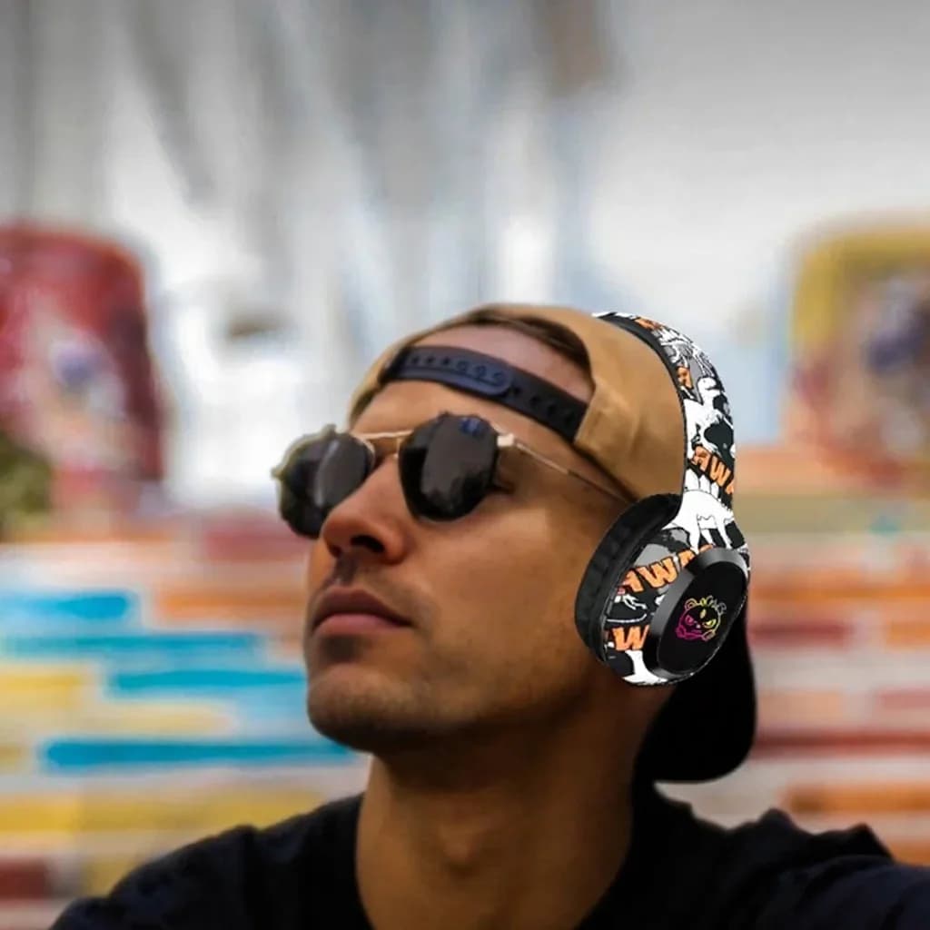 Casque Bluetooth supra-auriculaire avec radio FM et lumières LED
